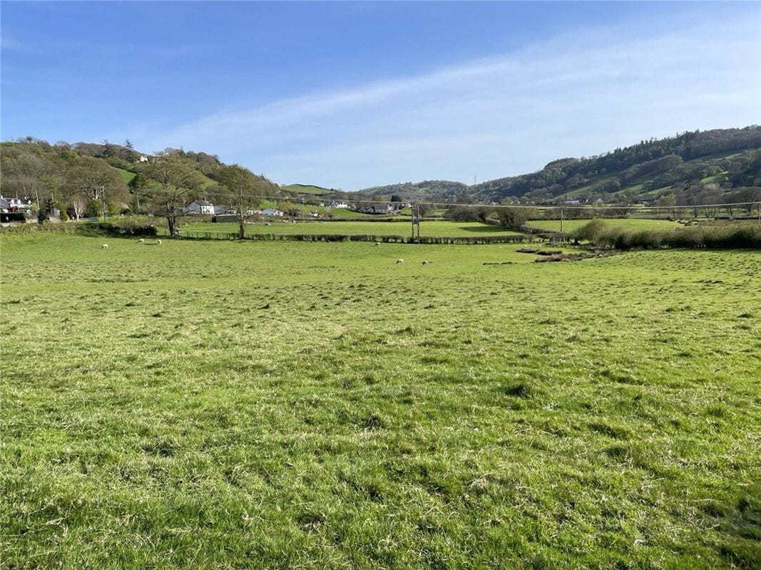 2 bedroom cottage, Eglwysbach, Colwyn Bay LL28 - Available