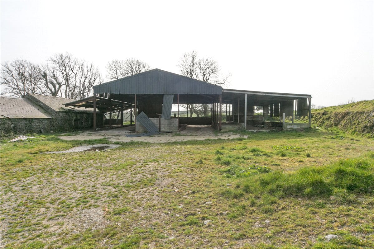 72.3 acres Farm, Llanddona, Beaumaris LL58 - Available