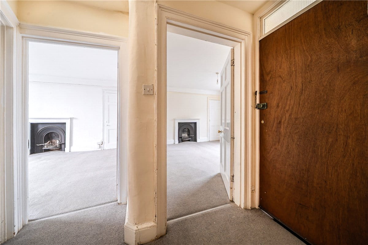 1 bedroom flat, Ainslies Belvedere, Bath BA1