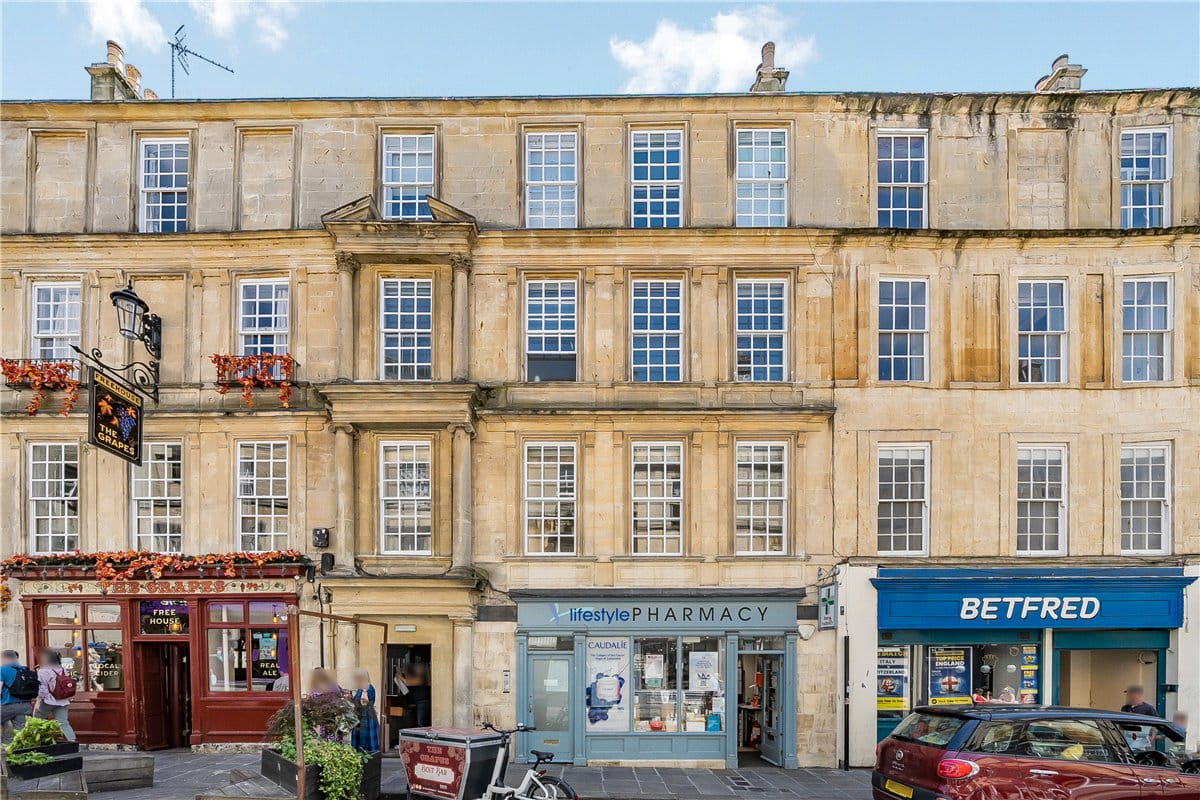 1 bedroom flat, Westgate Street, Bath BA1 - Available