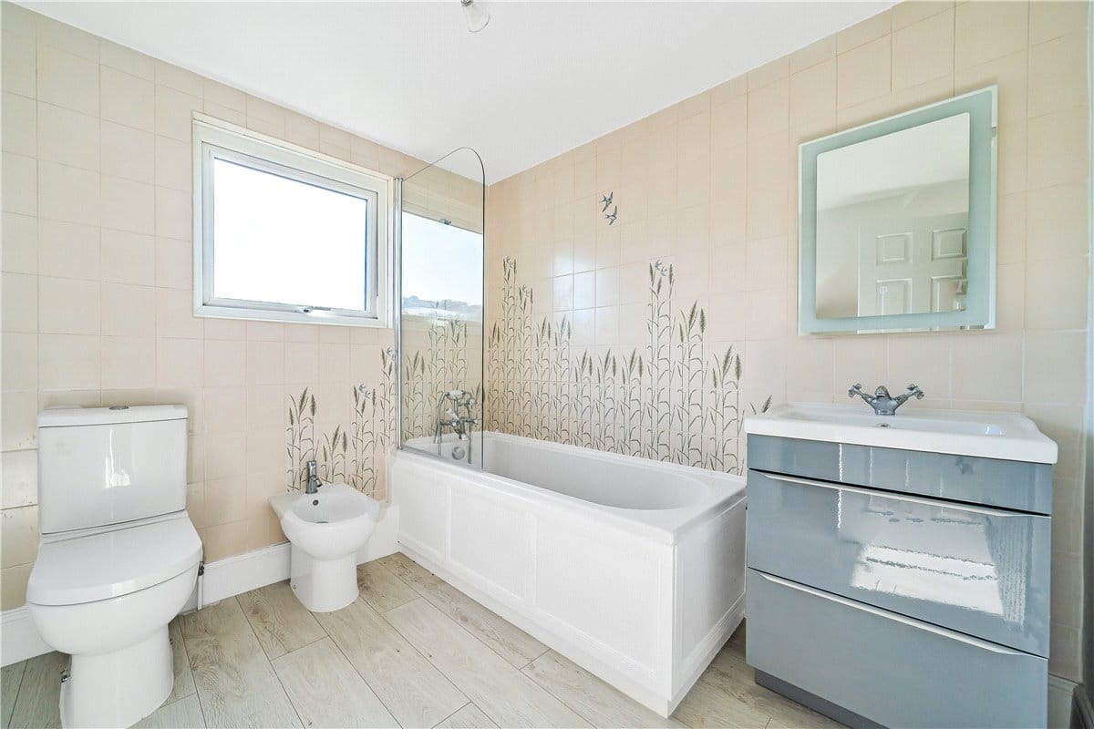 3 bedroom house, Charlcombe, Bath BA1