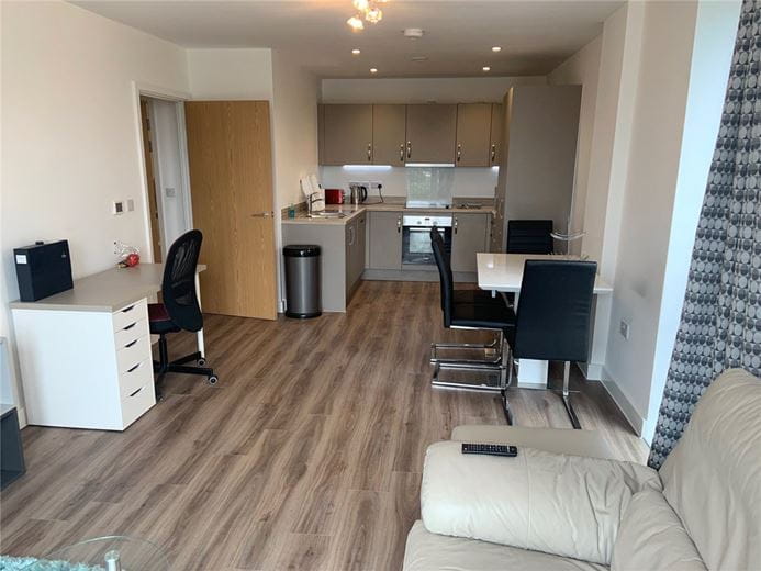 2 bedroom flat, Midland Road, Bath BA2
