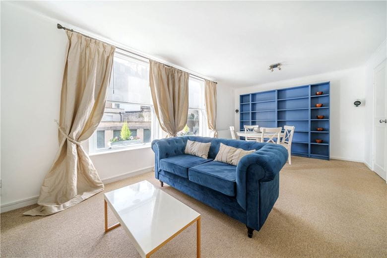 2 bedroom flat, Brock Street, Bath BA1