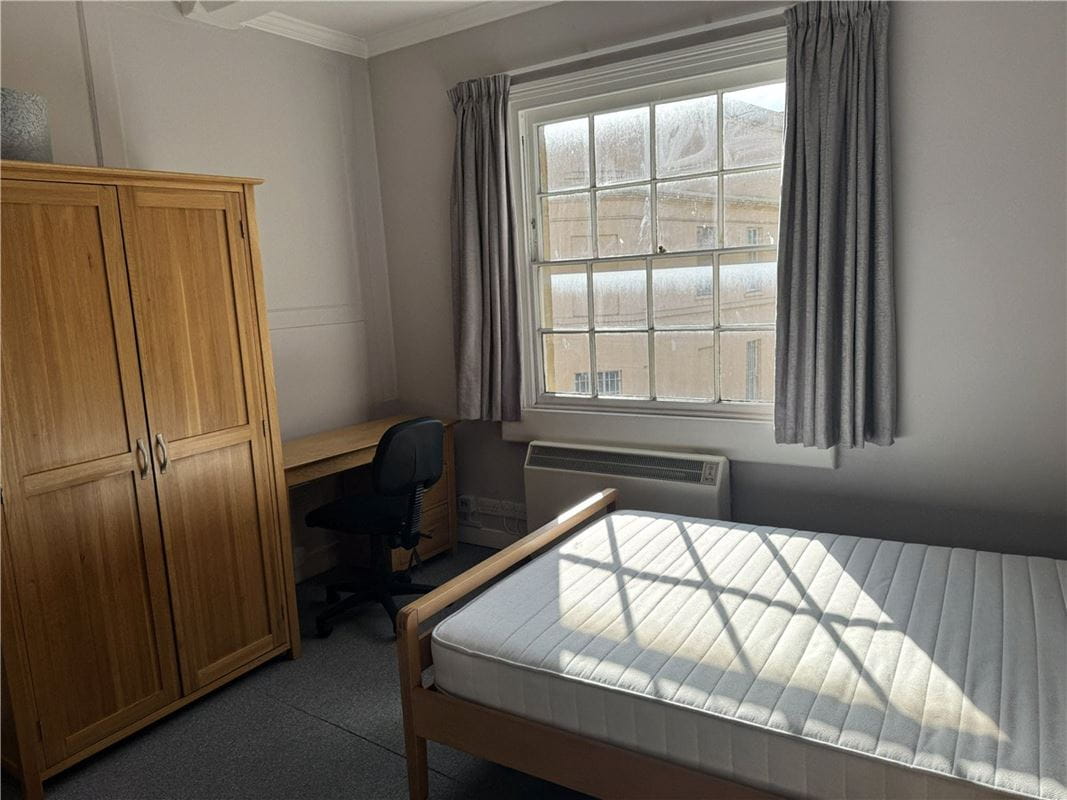  bedroom flat, Stall Street, Bath BA1