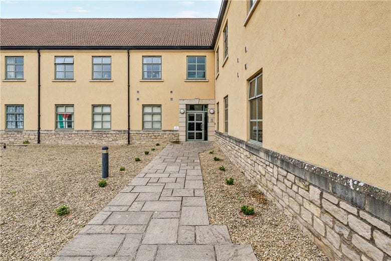 2 bedroom flat, River Place, Bath BA2