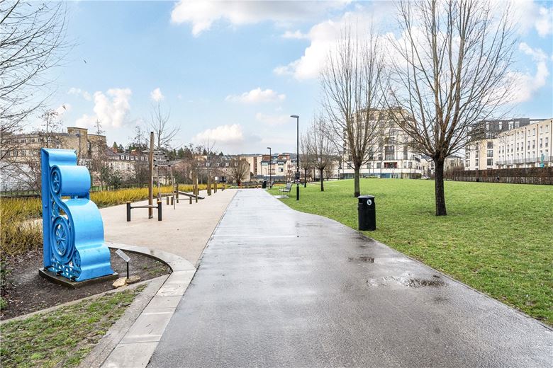 1 bedroom flat, Midland Road, Bath BA2