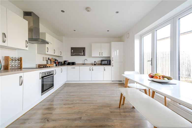 3 bedroom house, Fairways, Lansdown BA1 - Let Agreed