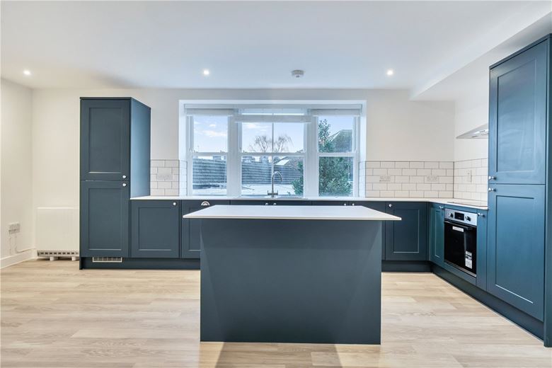 2 bedroom flat, Palace Yard Mews, Bath BA1 - Available