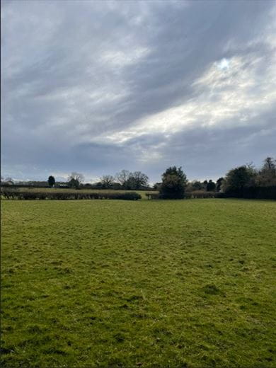 3.1 acres Land, Kings Lane, South Heath HP16 - Available
