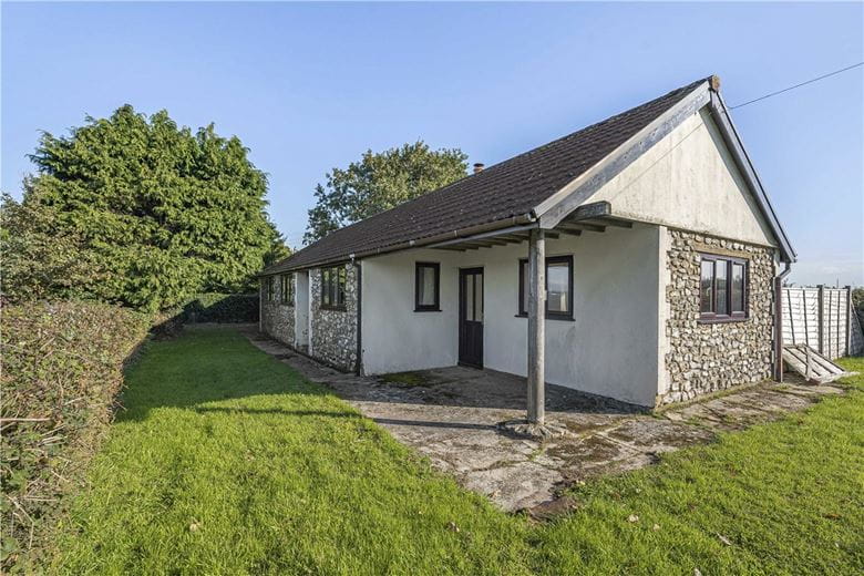 3 bedroom bungalow, Yarcombe, Honiton EX14 - Available