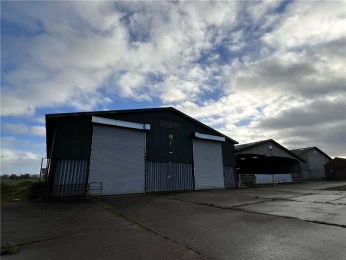  bedroom , Tolldish Lane, Great Haywood ST18 - Available