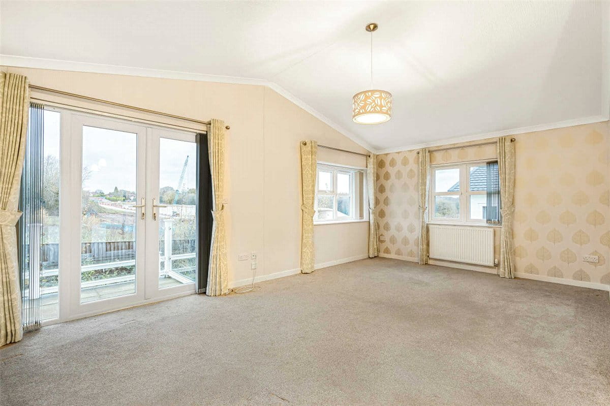  House, Red Lane, Burton Green CV8 - Available