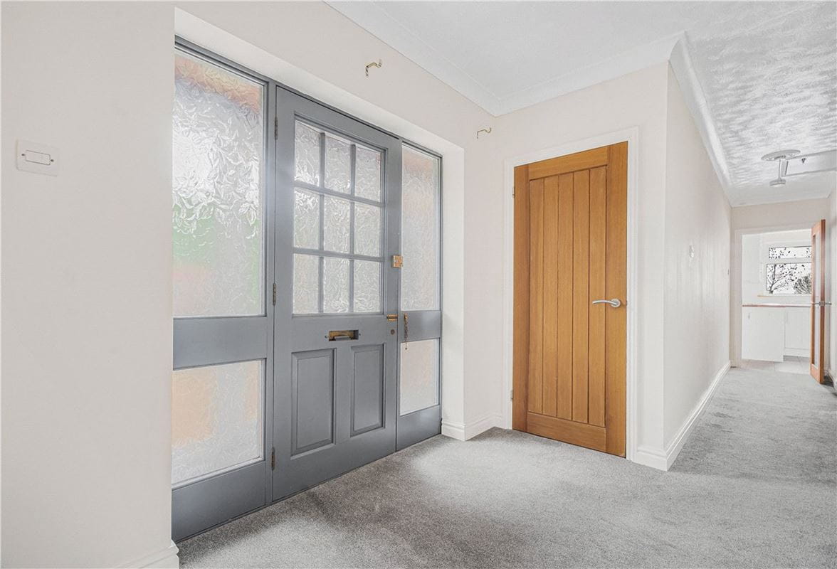 3 bedroom bungalow, Nash Lee Lane, Wendover HP22 - Available