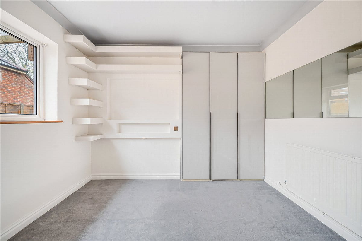 3 bedroom bungalow, Nash Lee Lane, Wendover HP22 - Available