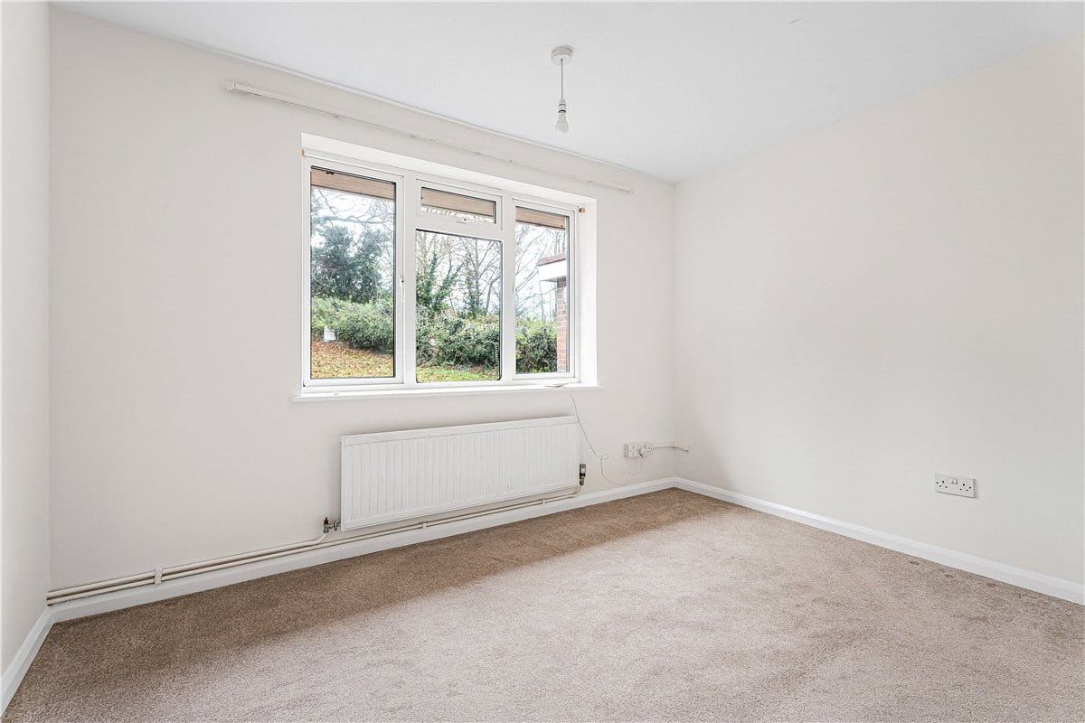 4 bedroom bungalow, South Street, Wendover HP22 - Available