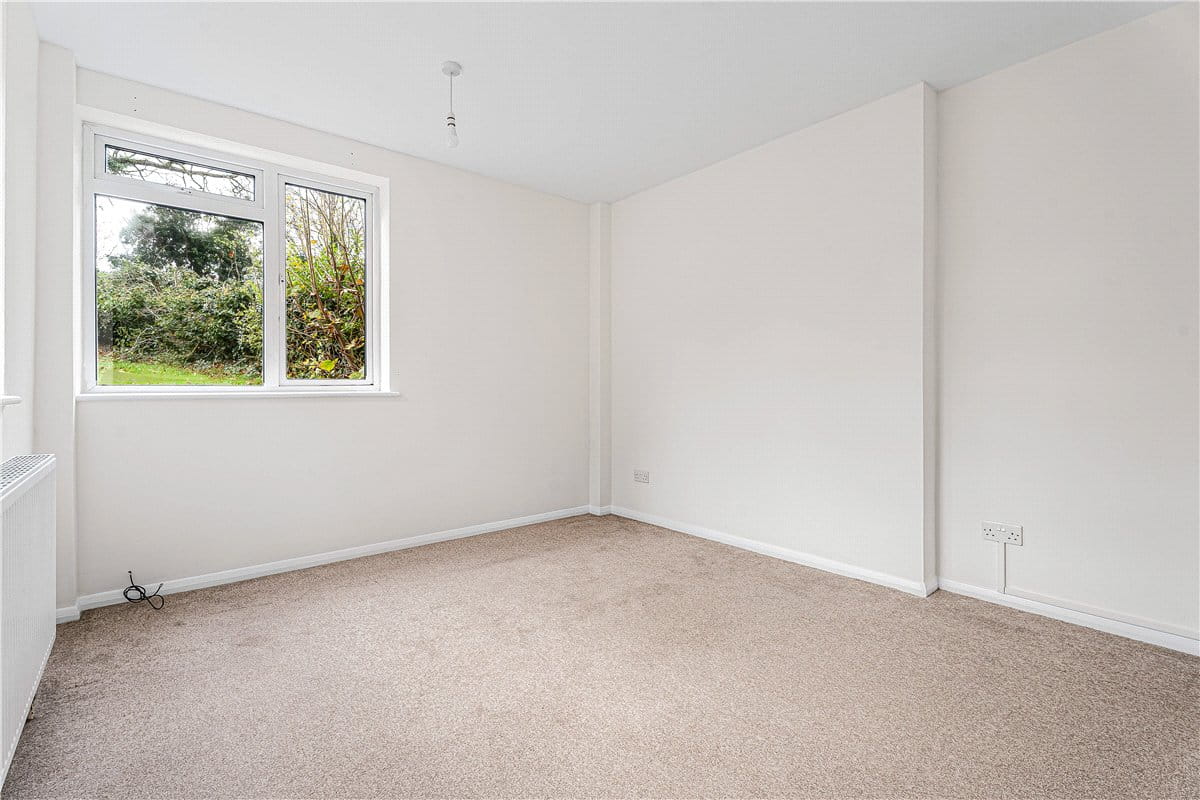 4 bedroom bungalow, South Street, Wendover HP22 - Available