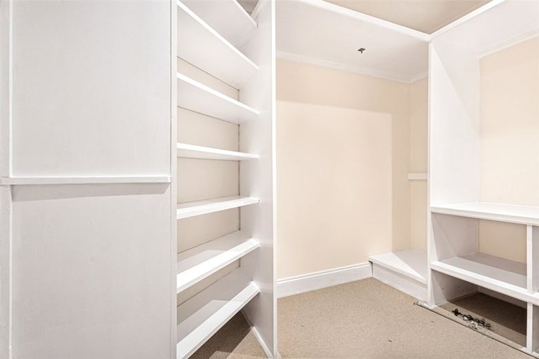 4 bedroom , Nash Lee Lane, Wendover HP22 - Available