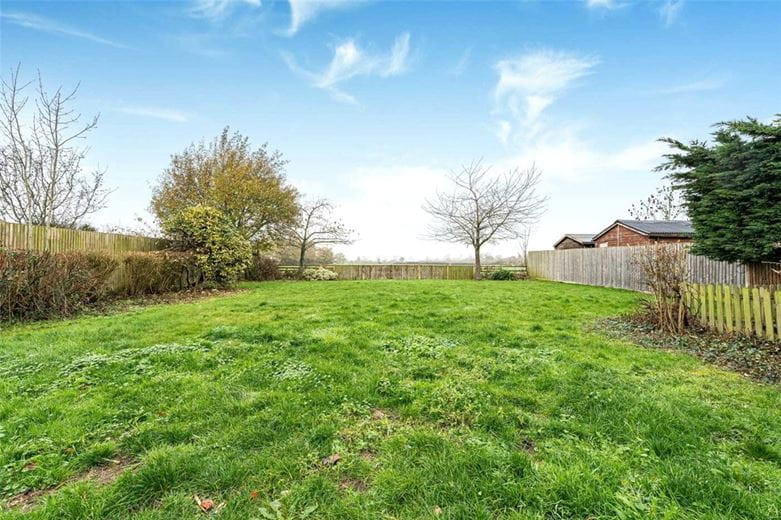 4 bedroom , Nash Lee Lane, Wendover HP22 - Available