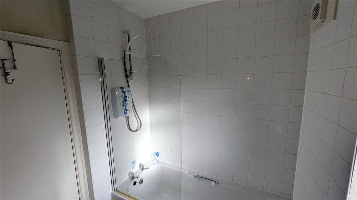 2 bedroom house, Mill Street, Hazel Grove SK7 - Available