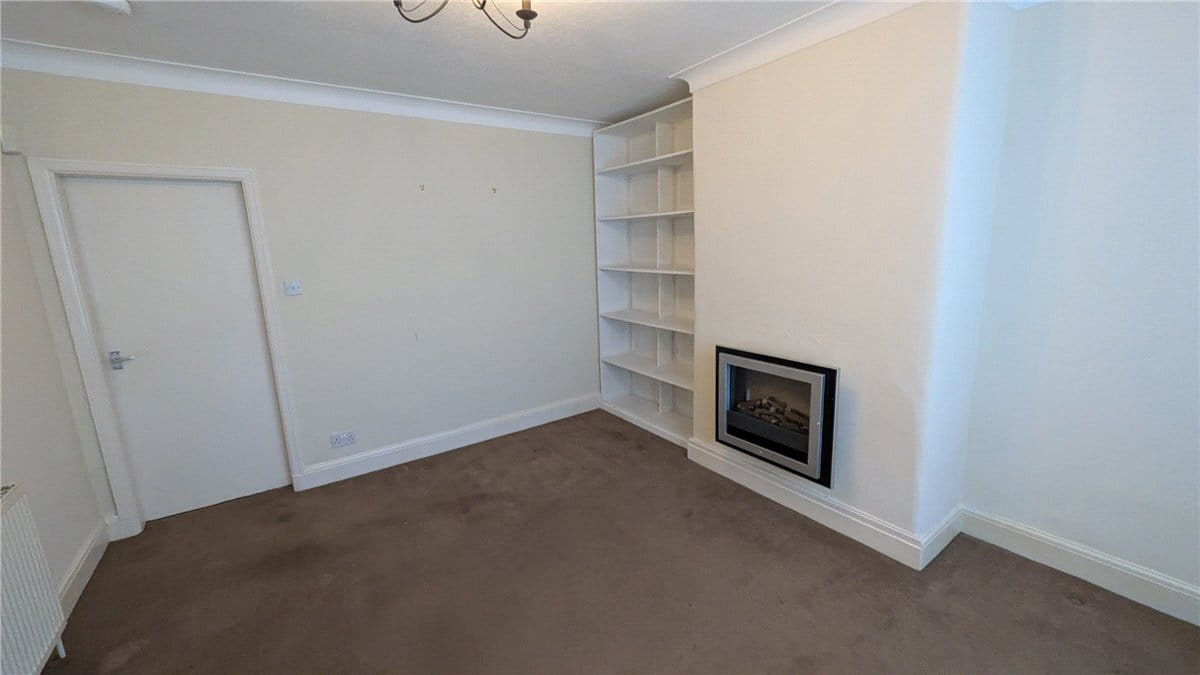 2 bedroom house, Mill Street, Hazel Grove SK7 - Available
