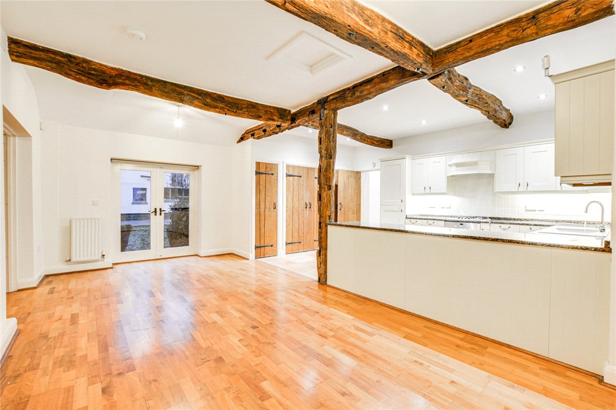 3 bedroom , Bowden View Lane, Mere WA16 - Available