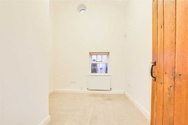 3 bedroom , Bowden View Lane, Mere WA16 - Available