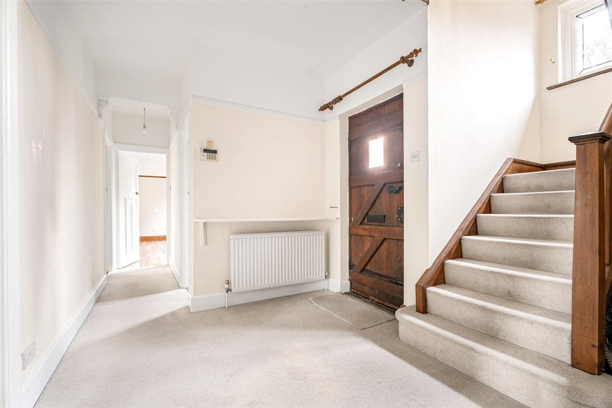 5 bedroom house, Ellesborough Road, Wendover HP22 - Available