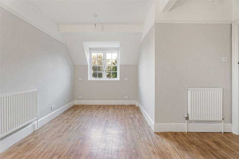 5 bedroom house, Ellesborough Road, Wendover HP22 - Available