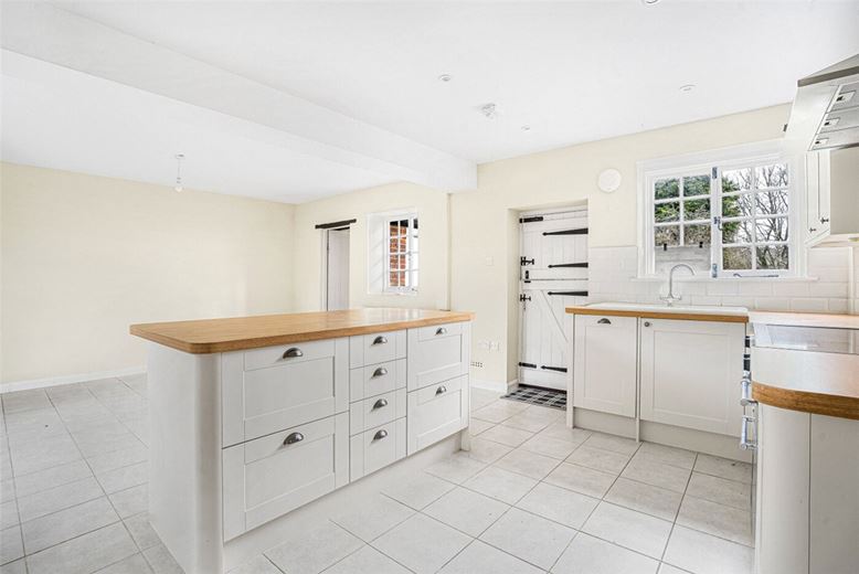  House, Aylesbury Road, Great Missenden HP16 - Available