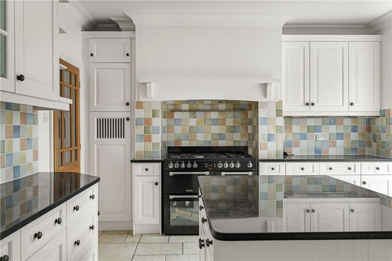 5 bedroom house, Ellesborough Road, Wendover HP22 - Available