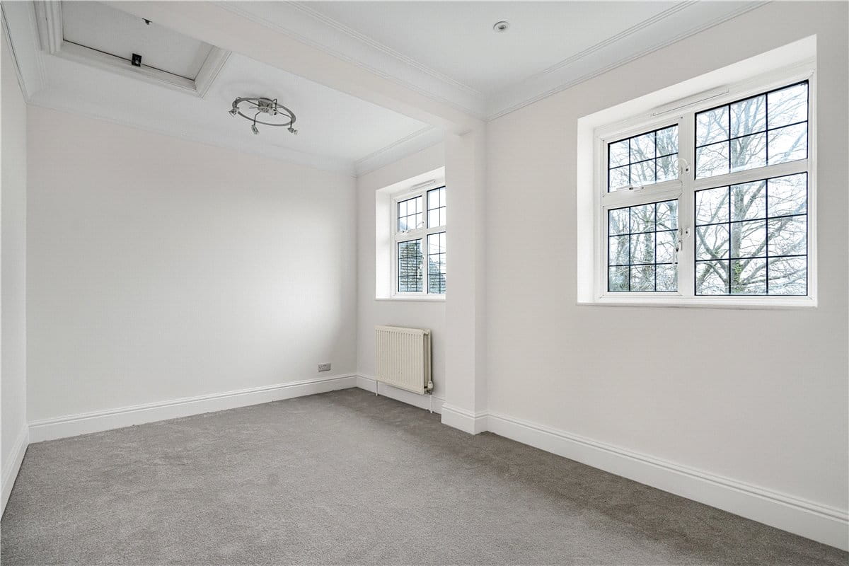 5 bedroom house, Ellesborough Road, Wendover HP22 - Available