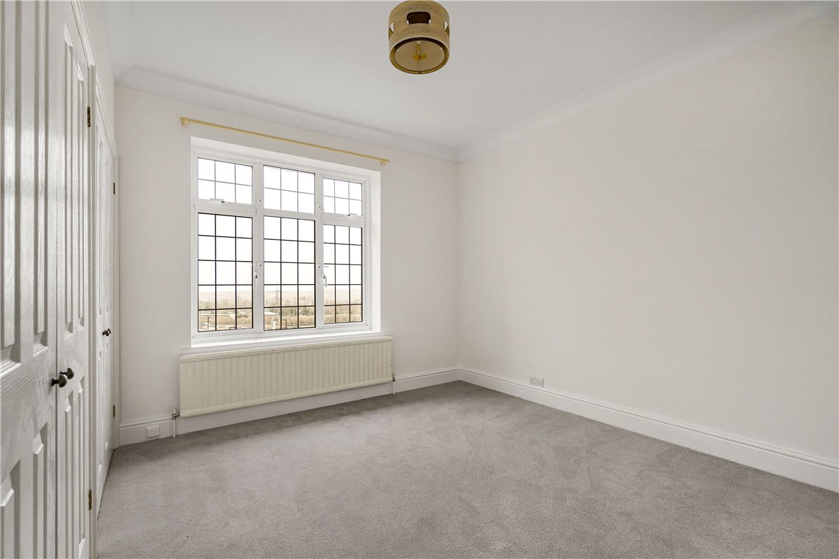 5 bedroom house, Ellesborough Road, Wendover HP22 - Available