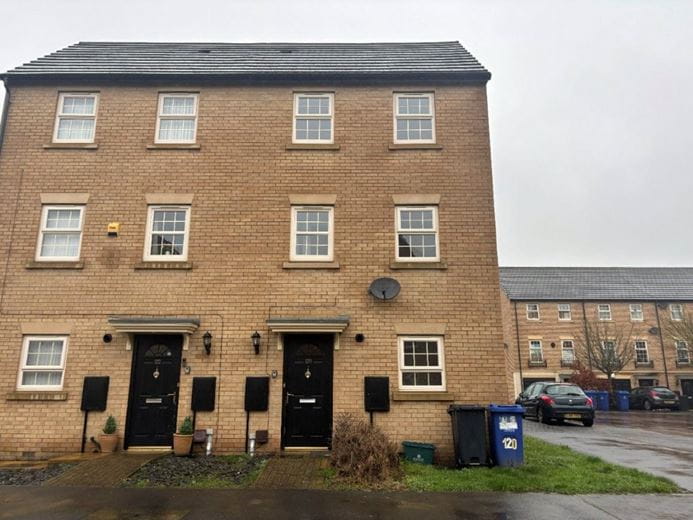 2 bedroom house, Comelybank Drive, Mexborough S64 - Available
