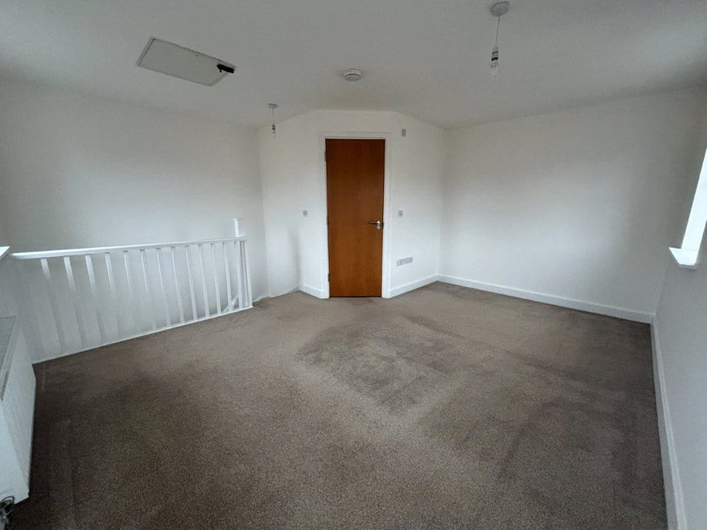 2 bedroom house, Comelybank Drive, Mexborough S64 - Available