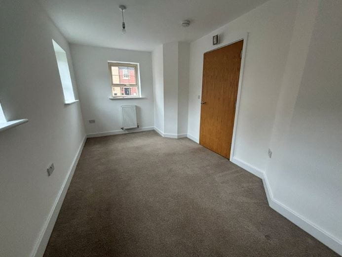 2 bedroom house, Comelybank Drive, Mexborough S64 - Available
