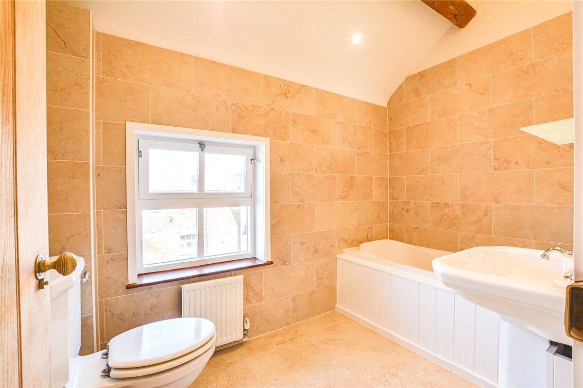  bedroom , The Stables, Middlewich Road CW10 - Available