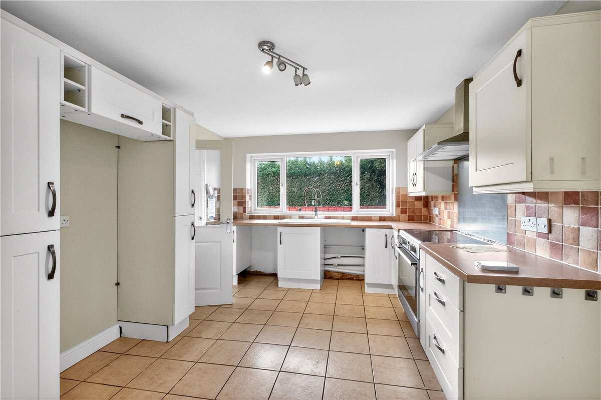 3 bedroom house, Gilson Road, Coleshill B46 - Let Agreed