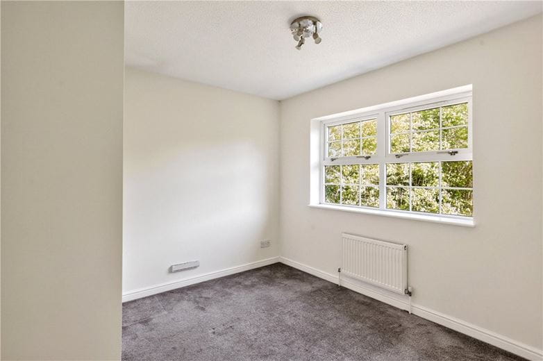 4 bedroom house, Wood Fields, Bramley S66 - Available