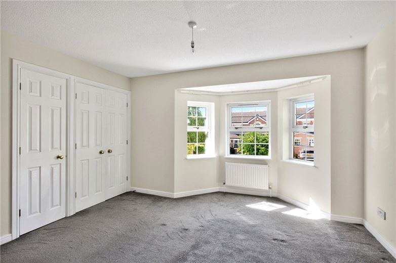 4 bedroom house, Wood Fields, Bramley S66 - Available
