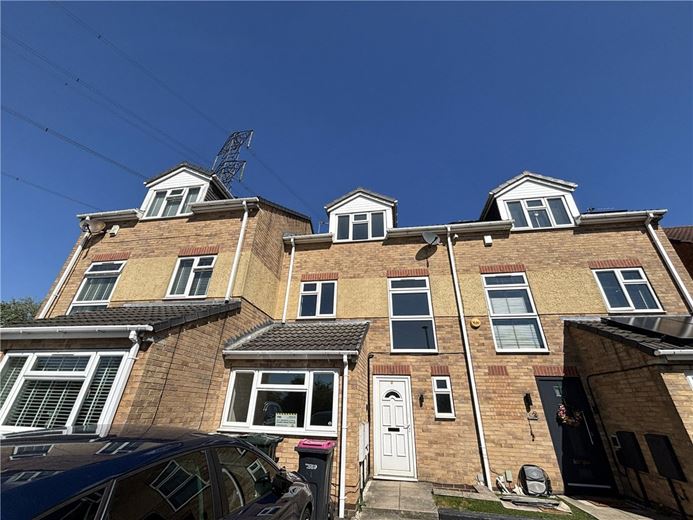 4 bedroom house, Nascot Close, Bramley S66 - Available