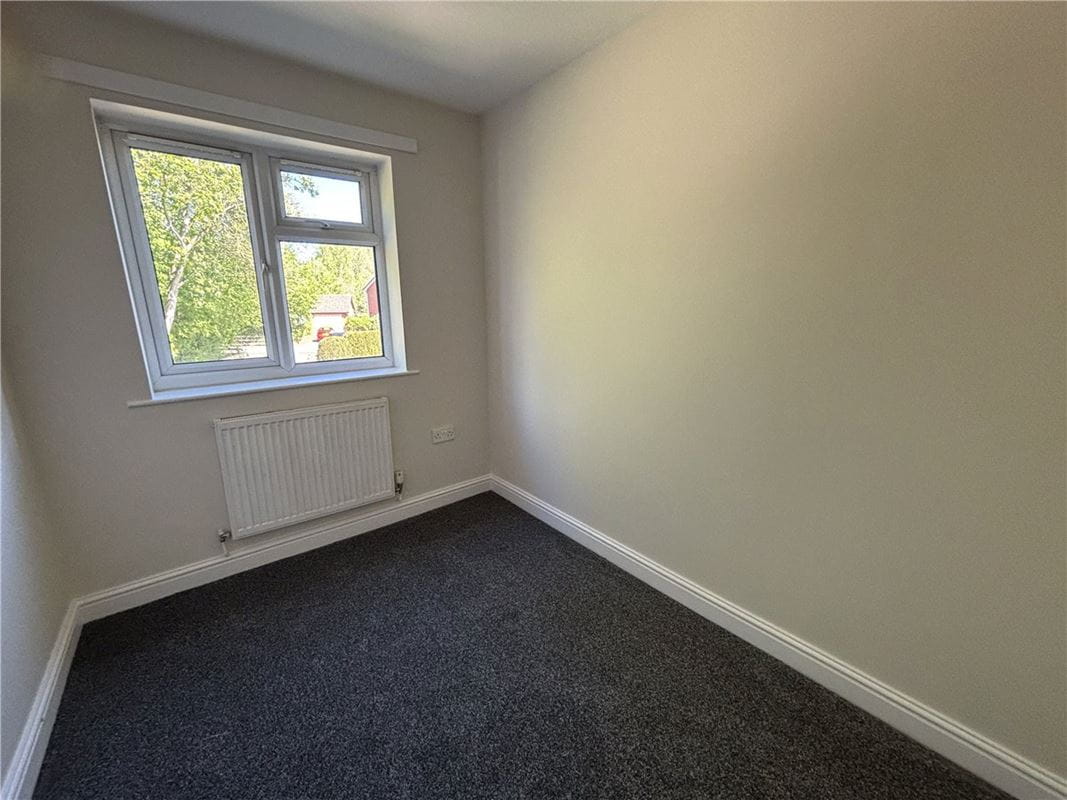 4 bedroom house, Nascot Close, Bramley S66 - Available