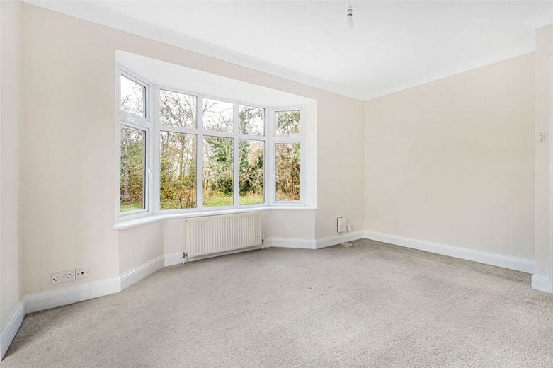 4 bedroom bungalow, Nash Lee Lane, Wendover HP22 - Available