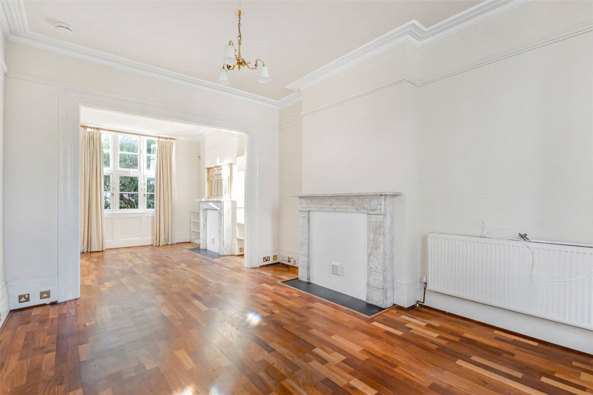 4 bedroom house, Park Village West, London NW1 - Available