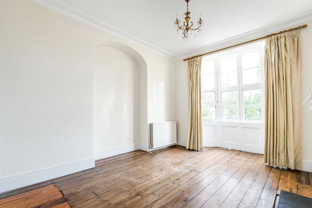 4 bedroom house, Park Village West, London NW1 - Available
