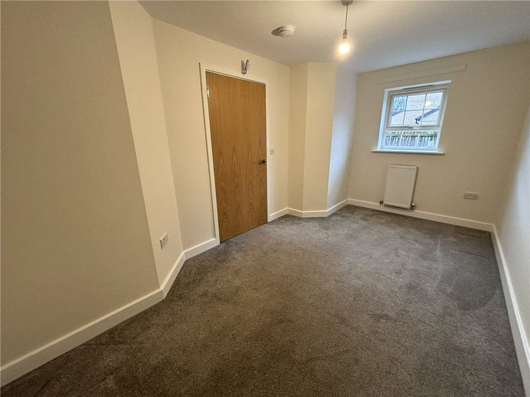 2 bedroom house, Comelybank Drive, Mexborough S64 - Available