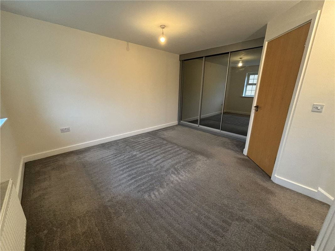 2 bedroom house, Comelybank Drive, Mexborough S64 - Available