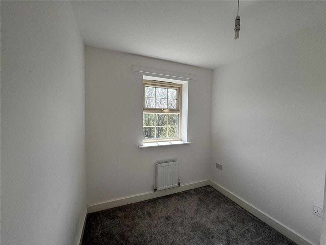 4 bedroom house, Comelybank Drive, Mexborough S64 - Available