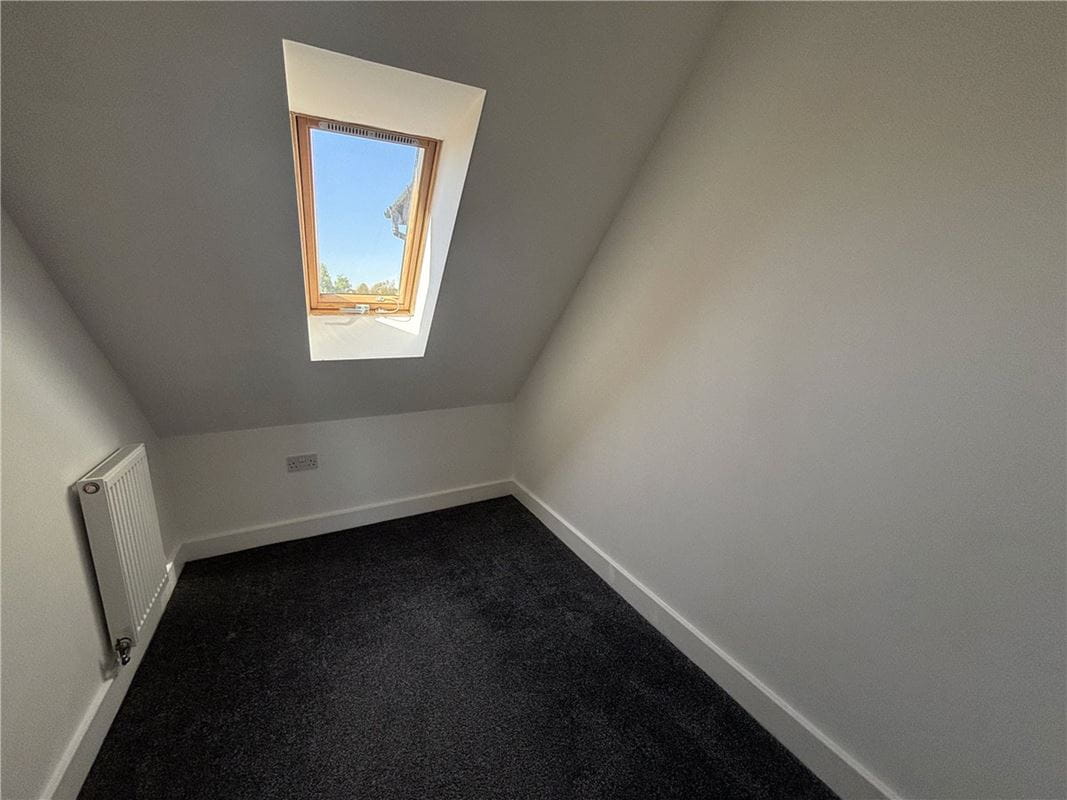 3 bedroom house, Comelybank Drive, Mexborough S64 - Available
