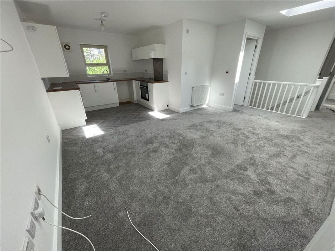 2 bedroom house, Comelybank Drive, Mexborough S64 - Available
