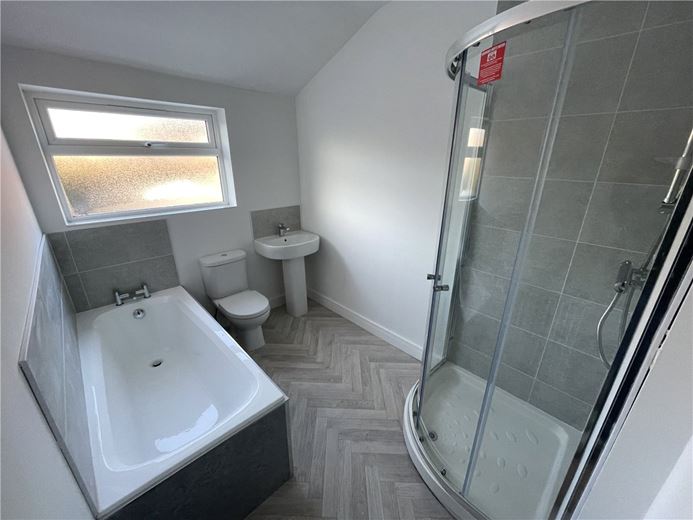 2 bedroom house, Don View, Mexborough S64 - Available